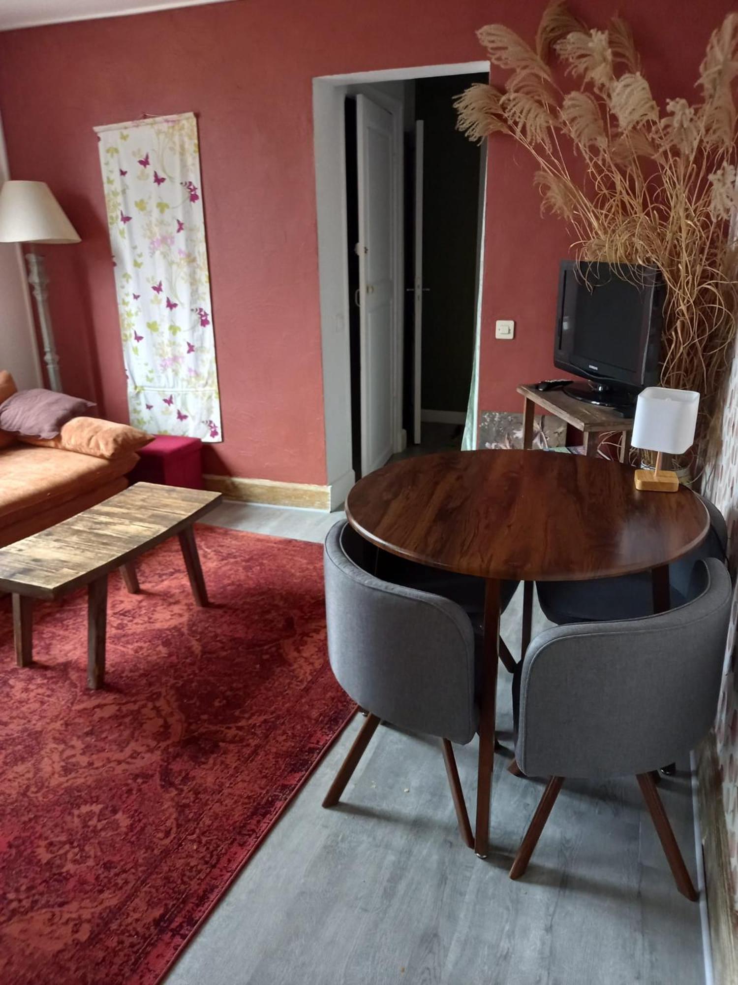 Bed and Breakfast La Corniche Шомон Экстерьер фото